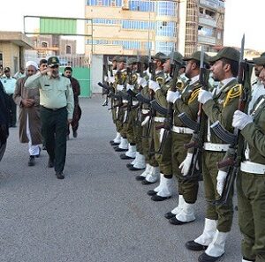 مقاله مدیریت بررسی شیوه‌های مؤثر نظارت و کنترل رؤسای کلانتریها بر عملکرد کارکنان کلانتریهای استان کرمان